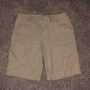 Men’s PGA Tour Khaki Golf Shorts